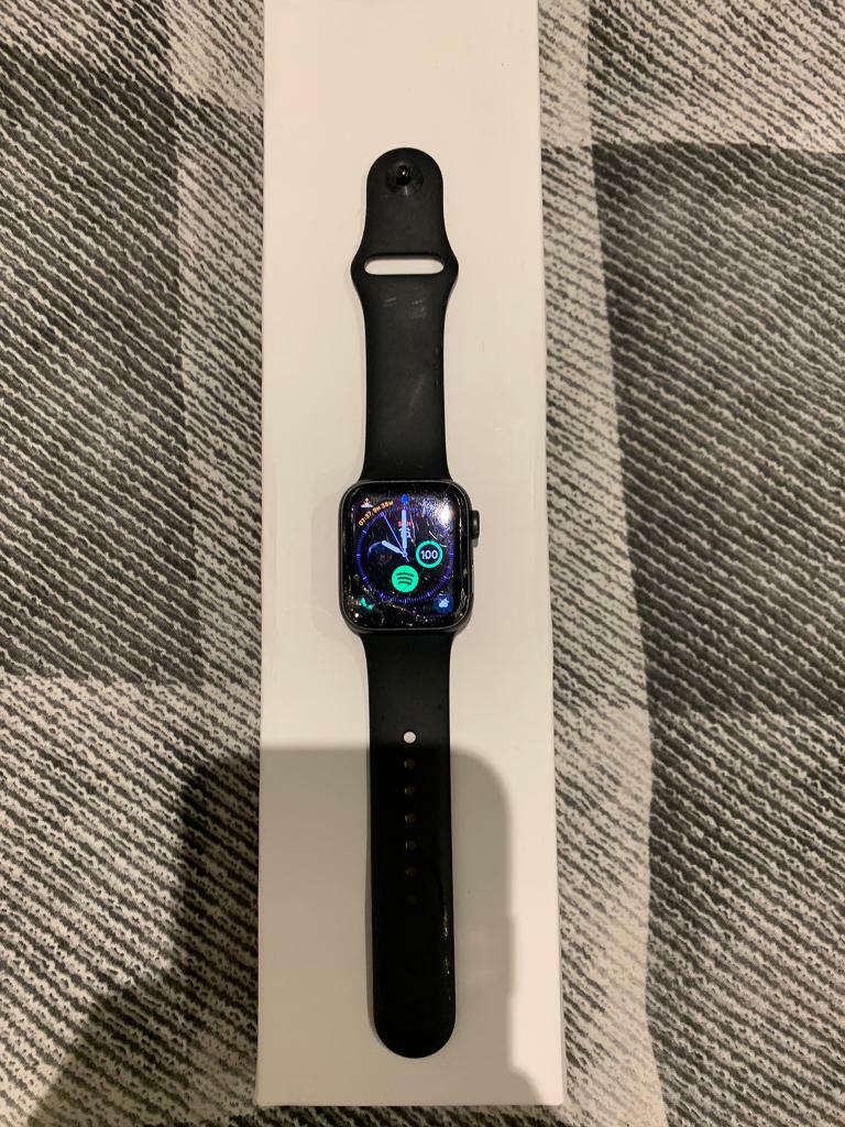apple watch series 4 gumtree